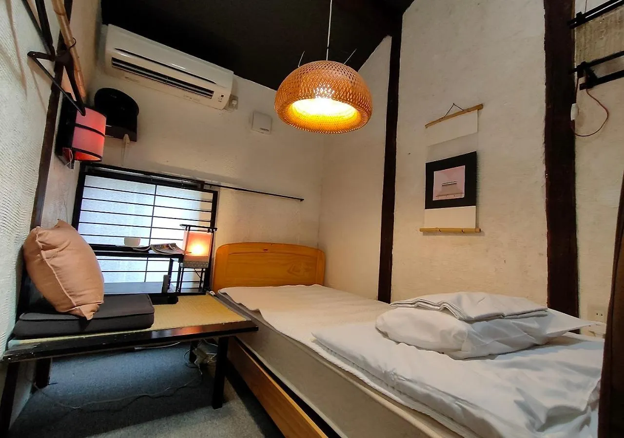 Kyoto Shirakawa Kiraku Inn 2*,  일본